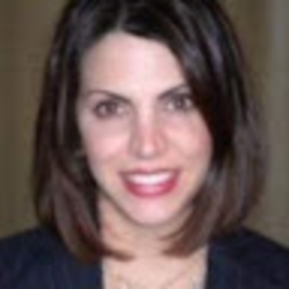 Meet your Posher, Lynn - Picture 1 of 1